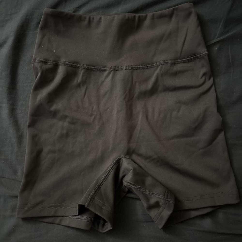 Women’s Best Black Essential Shorts